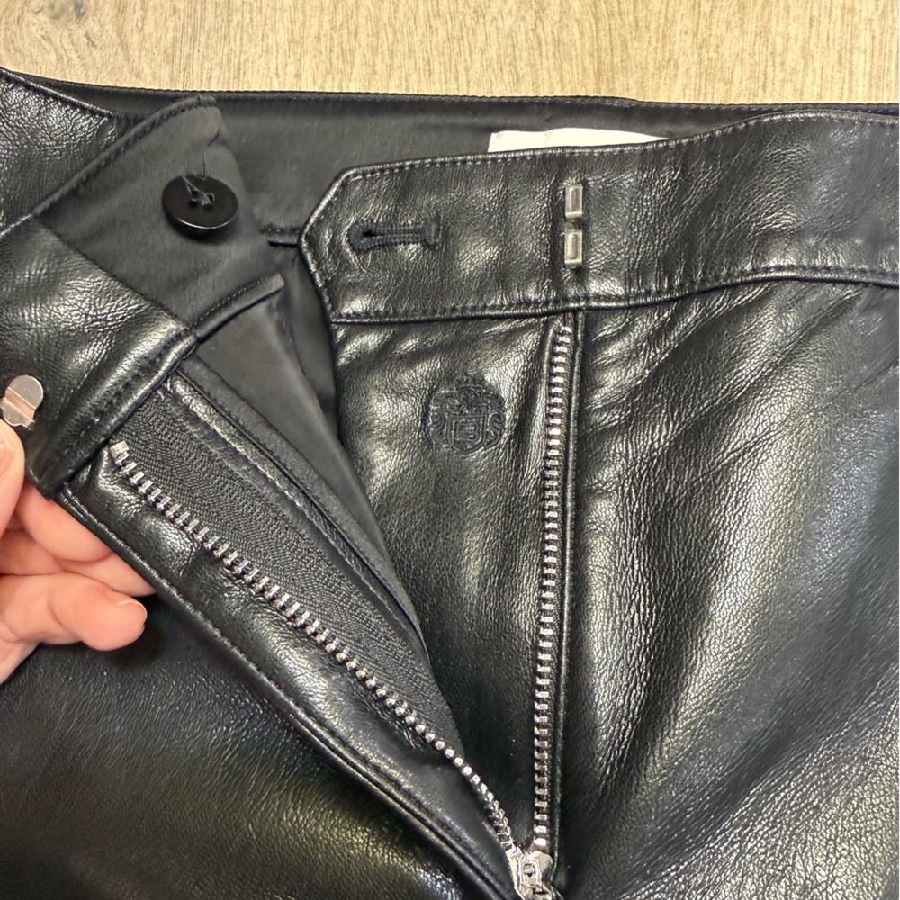 Aritzia Babatón Black Faux Leather Pants Size 6 Chic Office outfit Day to Night - Picture 9 of 14